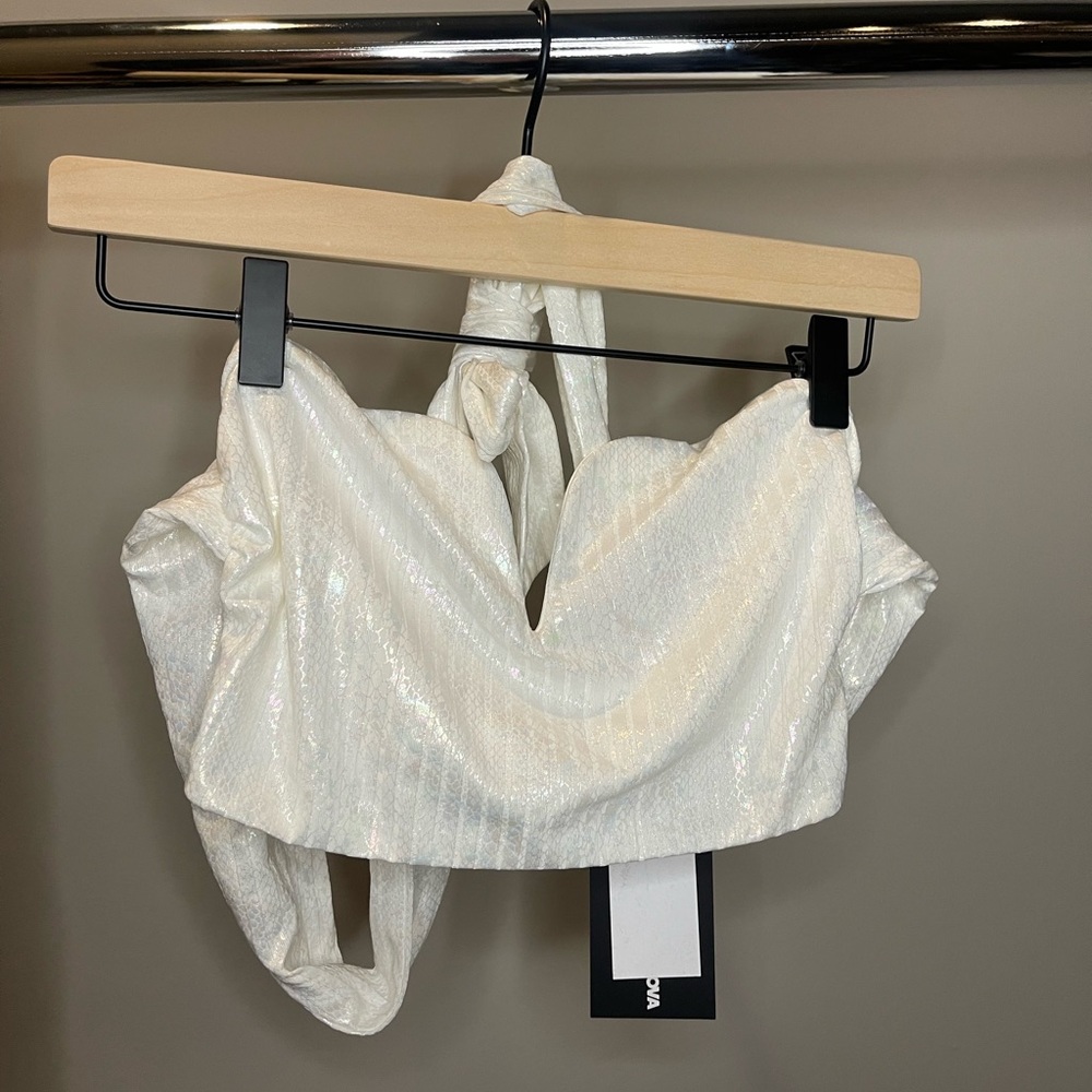 Fashion nova crop top